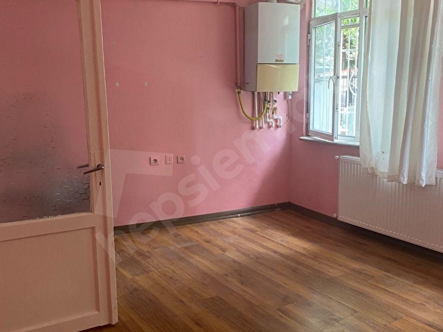 ŞEHREMİNDE 1+1 GİRİKAT KİRALIK DAİRE