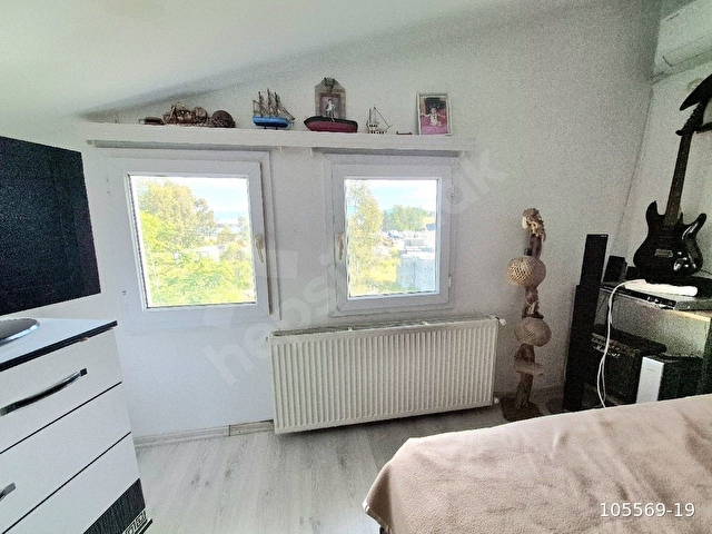 Manzaralı ve Geniş Bahçeli Villa - Görsel 19
