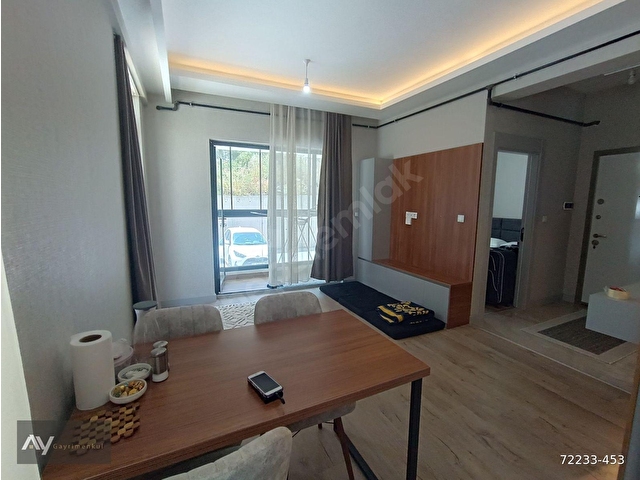 MAVERA İNCESUDA KATTA SIFIR FULL EŞYALI BALKONLU 1+1 KİRALIK DAİRE - Görsel 4