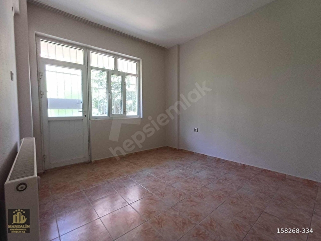 ELVAN ÖZÇELİKTEN HAYITLI MAHALLESİNDE 3+1 KİRALIK DAİRE - Görsel 16