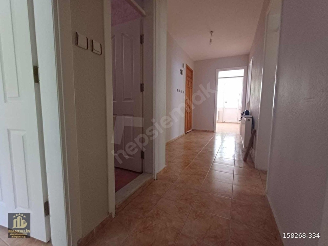 ELVAN ÖZÇELİKTEN HAYITLI MAHALLESİNDE 3+1 KİRALIK DAİRE - Görsel 10