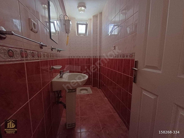 ELVAN ÖZÇELİKTEN HAYITLI MAHALLESİNDE 3+1 KİRALIK DAİRE - Görsel 11
