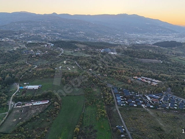 REMAX NATURALDEN SAPANCADA TİCARİ İMARLI GÖL MANZARALI ARSA - Görsel 8