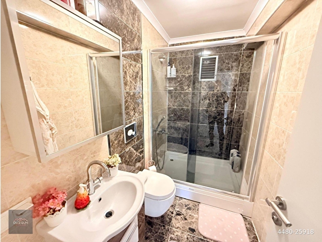 DÜZGÜN EMLAKTAN ŞIK MODERN TASARIMLI K.OTOPARKLI 4+1 ULTRA LÜX SİTE DAİRE - Görsel 18