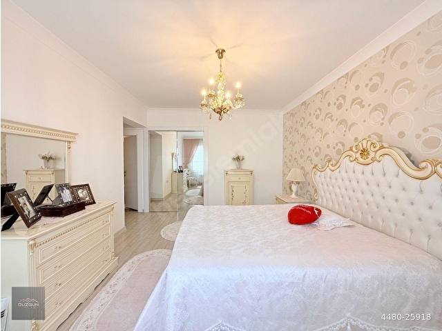 DÜZGÜN EMLAKTAN ŞIK MODERN TASARIMLI K.OTOPARKLI 4+1 ULTRA LÜX SİTE DAİRE - Görsel 15
