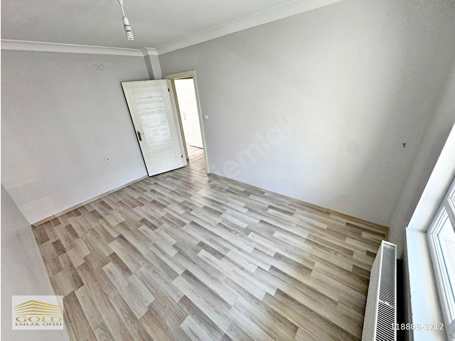 CADDE YAKINI MERKEZİ KONUM YAPILI ASANSÖRLÜ CAM BALKONLU ÇİFT BANYOLU 3+1 KİRALIK DAİRE - Görsel 29
