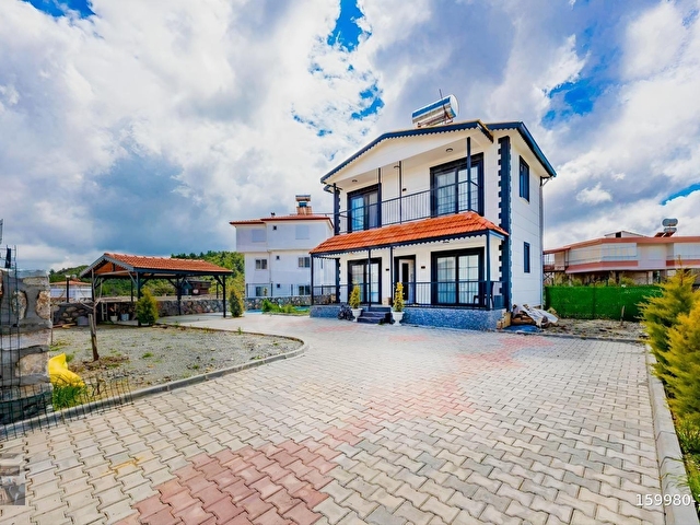 ALANYA GÜZELBAĞDA DOĞA İLE İÇ İÇE HAVUZLU MÜSTAKİL EV - Görsel 16