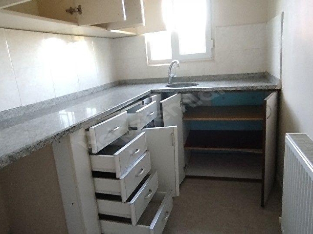 YENİMAHALLE ARK BOYU CADDESİNE YAKIN MÜSTAKİL 1+1 EV - Görsel 9
