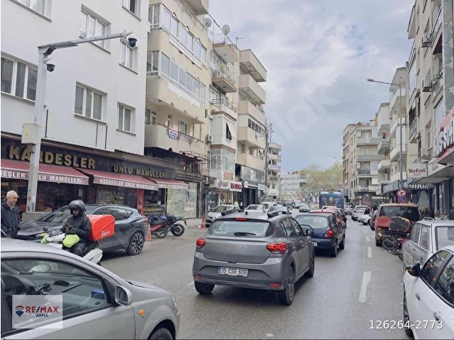 ŞİRİNYER MENDERES CADDESİ ÜZERİ SATILIK 160M2 DAİRE
