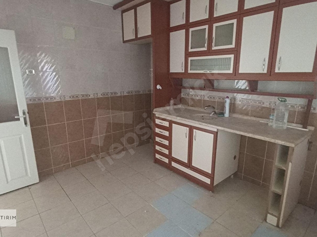 PAŞA MAH. KİRALIK 3+1, 140 M2 DAİRE