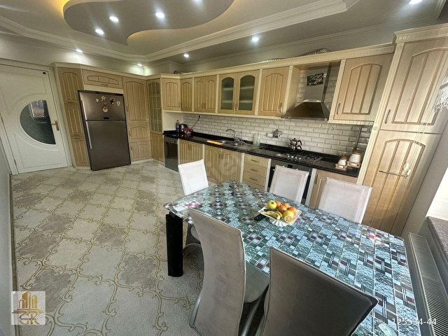 GENÇ KARDEŞLERDEN ÜNİVERSİTE CADDESİN DE ORMAN MANZARALI 3+1