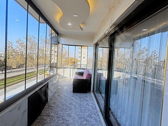 GENÇ KARDEŞLERDEN ÜNİVERSİTE CADDESİN DE ORMAN MANZARALI 3+1 - Görsel 12