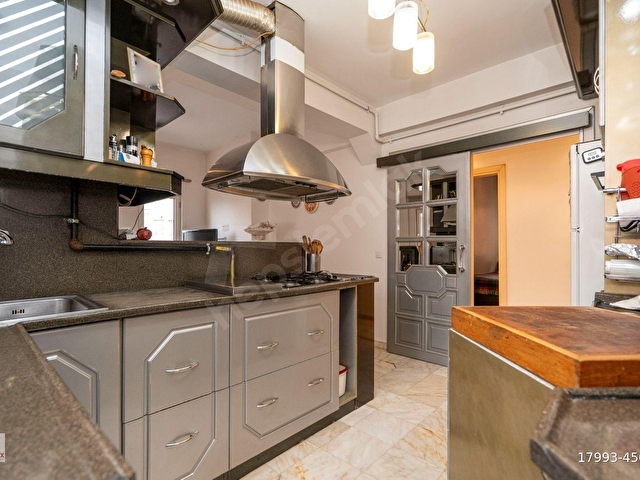 Tarabya Sanatçılar Sit. Manzaralı 235 m² Kiracısız Çatı Dubleks - Görsel 8