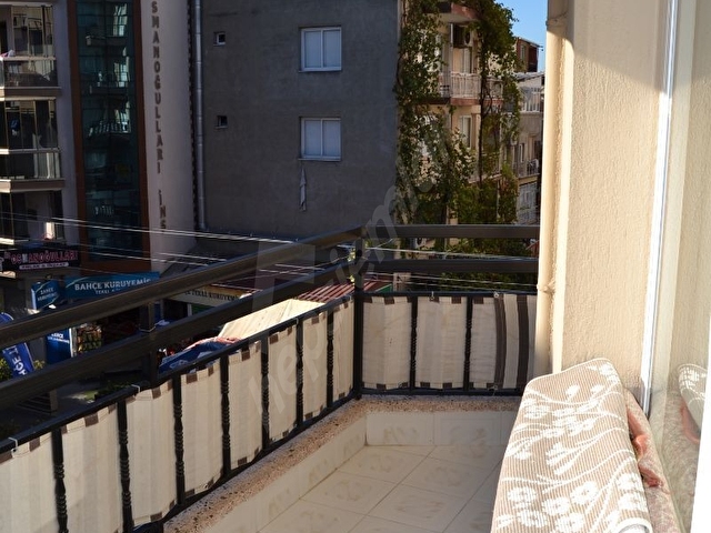 BUCA YEŞİLBAĞLAR MAH.186 M2 3+1 2.KAT D.GAZLI ARAKAT-KÖŞE DAİRE - Görsel 22