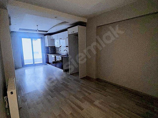 Muradiyede kiralık geniş 2+1 - Görsel 21