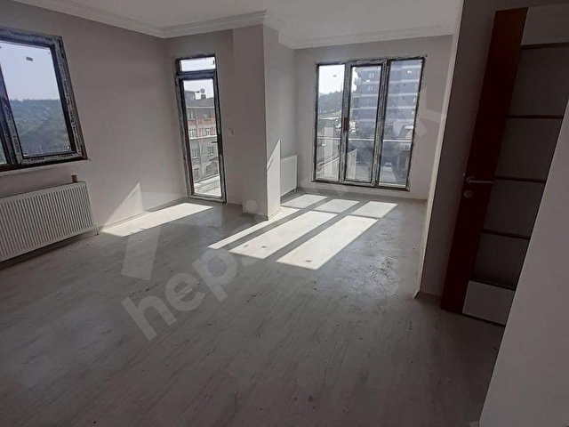 SULTANBEYLI AKŞEMSETTİN MH. VİAPORT AVM YAKINI SATILIK 4+1 TERS DUBLEKS - Görsel 3