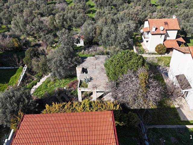 Yeni Foçada Deniz Manzaralı Sınırlı Arz 368 m² arsa - Görsel 10