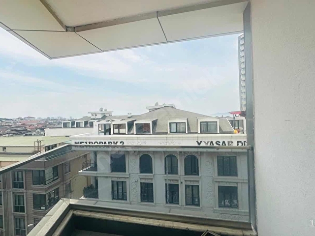 SRL DEN KÜÇÜKYALIN METRONUN DİBİNDE DENİZ MANZARALI 4+2 TERASLI - Görsel 27