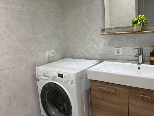 BAHÇEŞEHİR AKZİRVE STRADA SİTESİ SATILIK 2+1 KAPALI MUTFAK DAİRE - Görsel 9