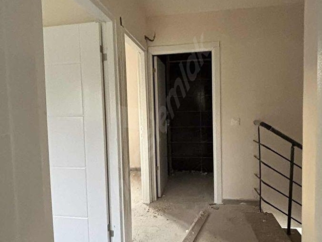 Galericiler Sitesinde 300 m² Açık Alanlı Kiralık İkiz Dükkan - Görsel 15