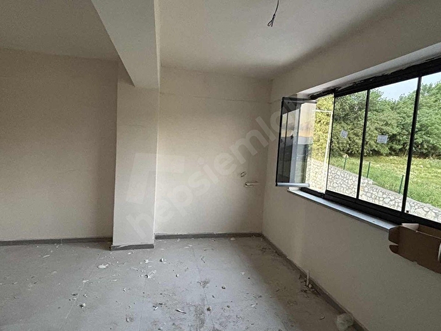 Galericiler Sitesinde 300 m² Açık Alanlı Kiralık İkiz Dükkan - Görsel 18