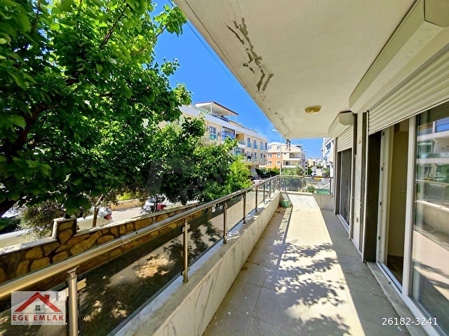 Ege Emlak Didimden Efeler Mahallesinde - Yüksek Giriş - Park Cephe 2+1 Daire - Büyük Balkon - Görsel 3