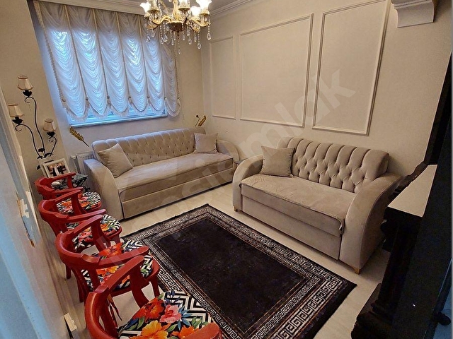 «KAÇMAZ» DAN ÇOK ÖZEL TASARIMLI 2+1 85m2 B.KAT 30m2 ÖZEL BAHÇELİ - Görsel 5