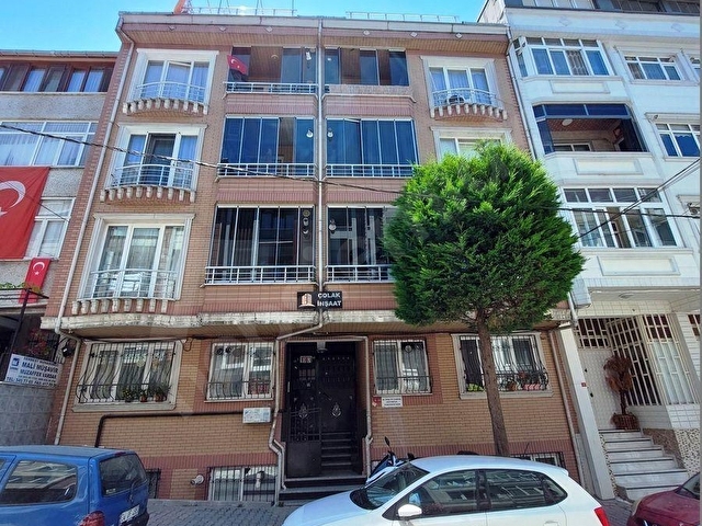 «KAÇMAZ» DAN ÇOK ÖZEL TASARIMLI 2+1 85m2 B.KAT 30m2 ÖZEL BAHÇELİ - Görsel 2