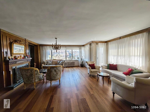 1.Leventte full mobilyalı önü açıklık 150 m2 ferah daire - Görsel 11