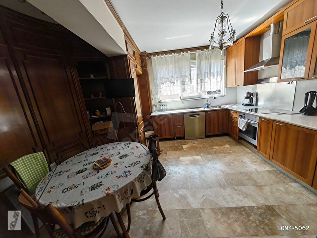 1.Leventte full mobilyalı önü açıklık 150 m2 ferah daire - Görsel 12