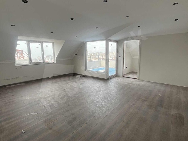Bostancıda 160 m² Net 3+2 Dubleks Çift Girişli - Görsel 10