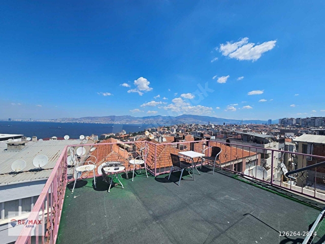 ÜÇYOLDA DENİZ MANZARALI SATILIK GENİŞ 2+1 TADİLATLI DAİRE - Görsel 2