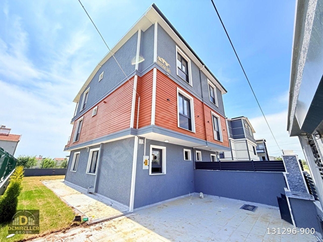 DEMİRELLERDEN- FIRSAT YAZLIK DENİZE YAKIN 220M ARSA İÇİNDE MÜSTAKİL VİLLA - Görsel 29