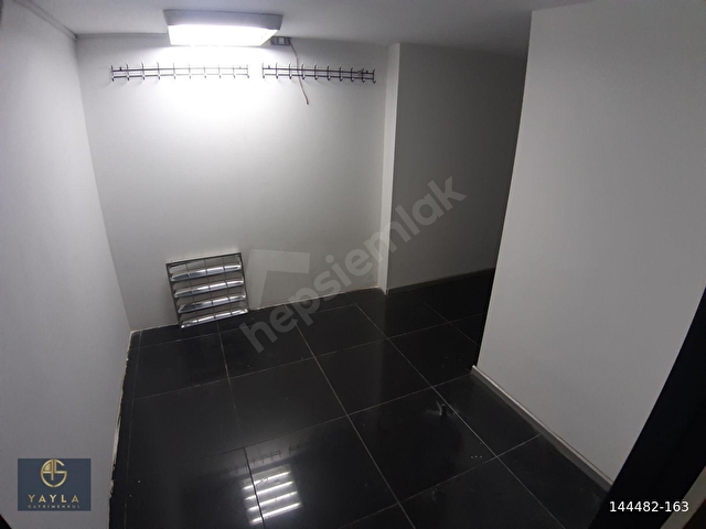 YAYLA GAYRIMENKULDN ILKADIM BULVARA CEPHE KIRALIK DÜKKAN 800 M² - Görsel 21