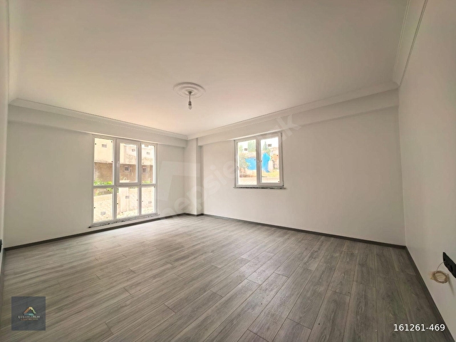 YAŞAMDAN SÜLÜNTEPE DE BUTİK SİTE İÇİ SATILIK 2+1 LÜKS DAİRE - Görsel 3