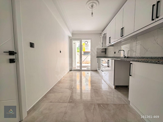 YAŞAMDAN SÜLÜNTEPE DE BUTİK SİTE İÇİ SATILIK 2+1 LÜKS DAİRE - Görsel 9