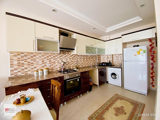 HURMADA SATILIK 2+1 DAİRE | HAVUZLU SİTE | ASANSÖRLÜ | OTOPARKLI - Görsel 3