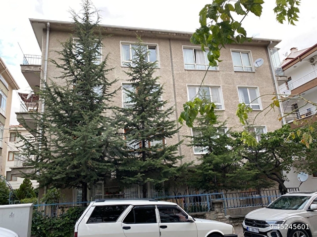 Sahibinden Aydınlıkevler Mah. Gar Cd 3+1 En Üst Kat Daire - Görsel 14