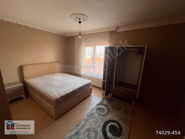 Bankalara 2 dakika mesafede  eşyalı kiralık daire - Görsel 2