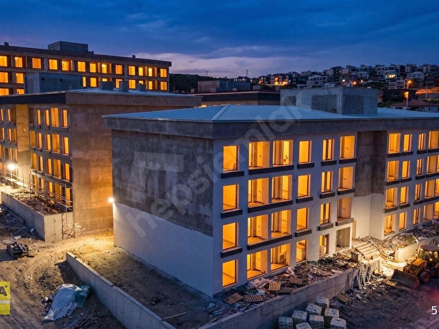 Menemen Villakentte Havuzlu Site İçinde Satılık 1+1 Daire - Görsel 24