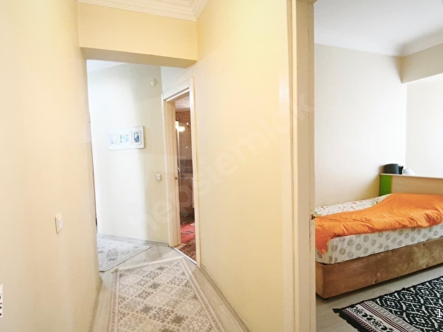 LİMANDA HAVUZLU B.BLEYDİ OKUL YANI MOBİLYALI 2+1 KİRALIK DAİRE - Görsel 4