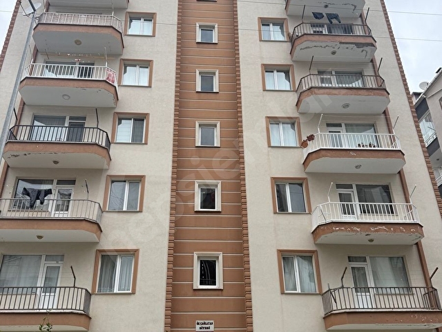 TEYYAREDÜZÜN’DE  SAHIBINDEN SATILIK 3 + 1 DAIRE - Görsel 13