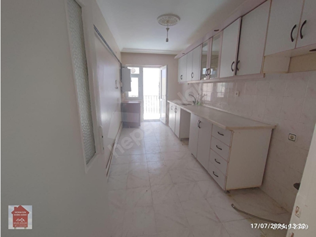 Elvan Mah. Emirler Cad. Yakını 1. Kat 3+1 Kiralık Daire - Görsel 18