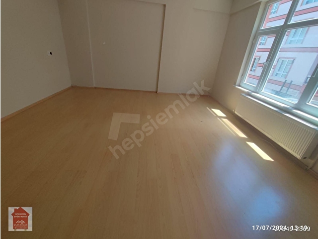 Elvan Mah. Emirler Cad. Yakını 1. Kat 3+1 Kiralık Daire - Görsel 6