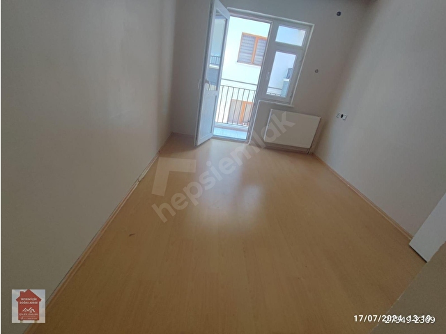 Elvan Mah. Emirler Cad. Yakını 1. Kat 3+1 Kiralık Daire - Görsel 5