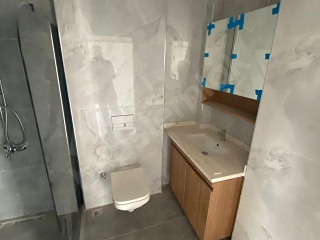 BOLU MERKEZ YENİMAHALLE 3 CEPHE 6+1 TRİPLEKS LÜKS VİLLA - Görsel 29
