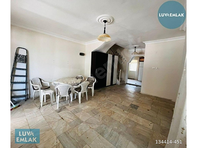 DİDİM FEVZİPAŞADA BAHÇELİ VE TERASLI, GENİŞ VE FERAH SATILIK 4+1 YAZLIK - Görsel 8