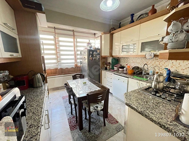 FURKAN EMLAKTAN FEVZİCAKMAK MAH.3+1 5.KAT 120M2 GENİŞ BALKONLU MASRAFSIZ KREDİYE UYGUN FIRSAT DAİRE