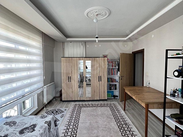 KARAKAYA EMLAK OFİSİNDEN İSTİKLAL MAHALLESİ KAÇMAZ FUL FUL DAİRE - Görsel 8