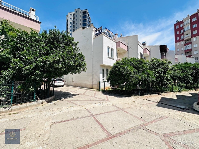levantenden site içi havuzlu tripleks köşe villa - Görsel 12